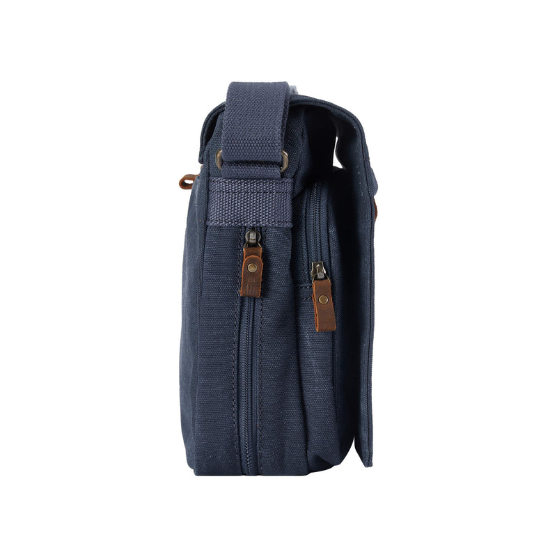 TRP0241 Troop London Classic Canvas Messenger Bag